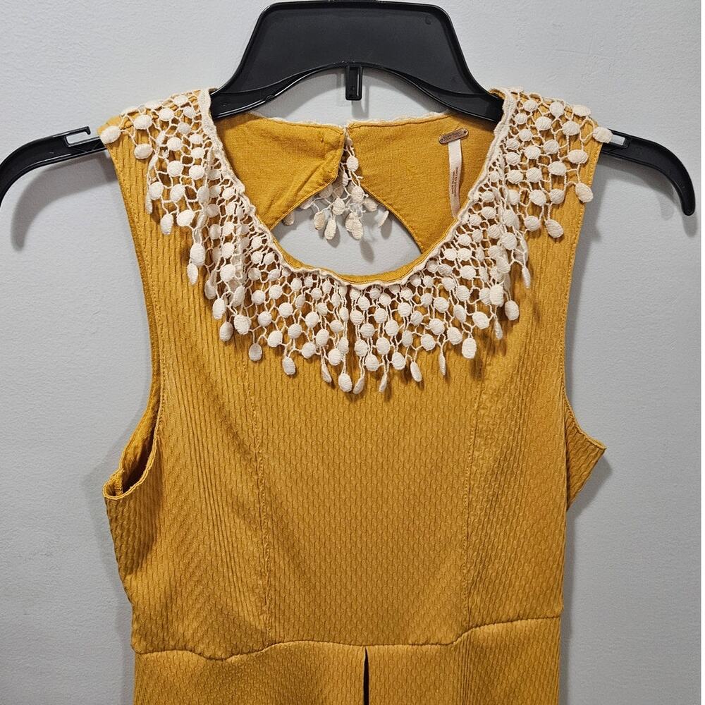 ๐ Free People Mustard Yellow Orange Crochet Collar Keyhole Back Mini Dress XS - Picture 5 of 13